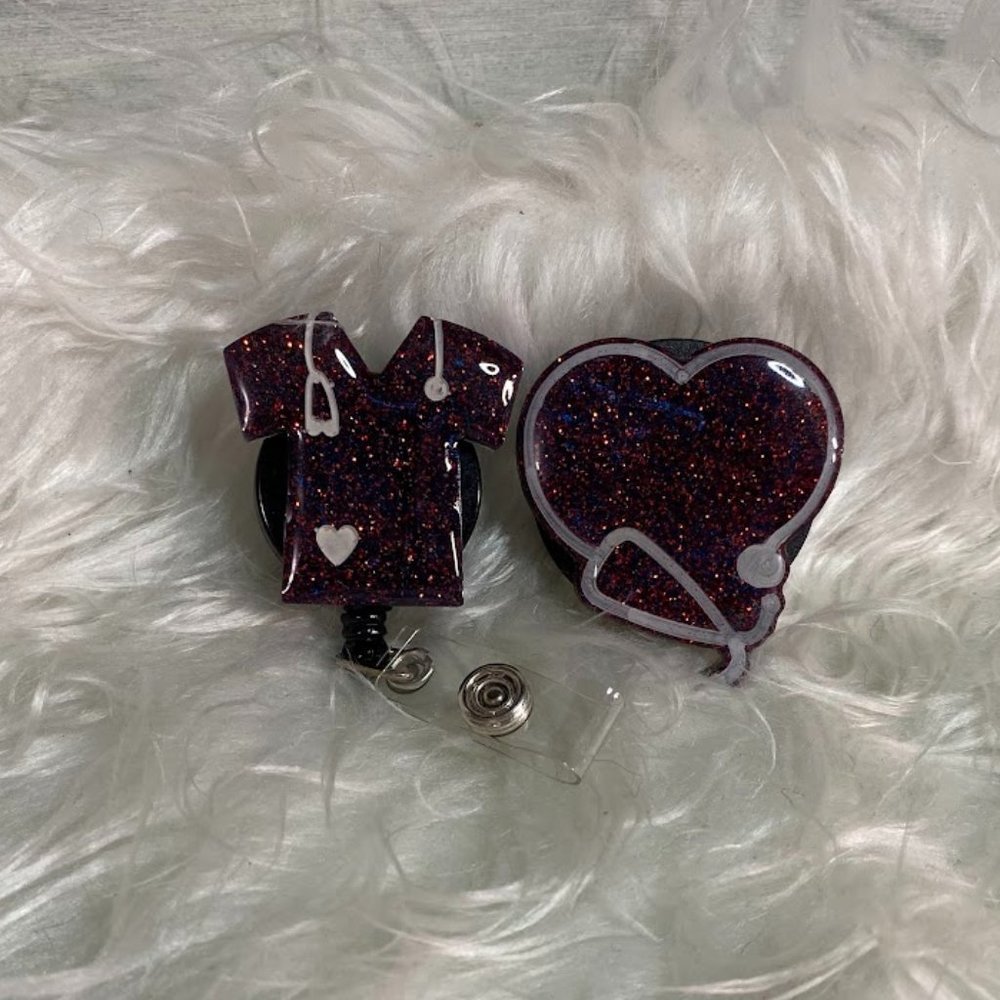 Badge Reel and Pop Socket